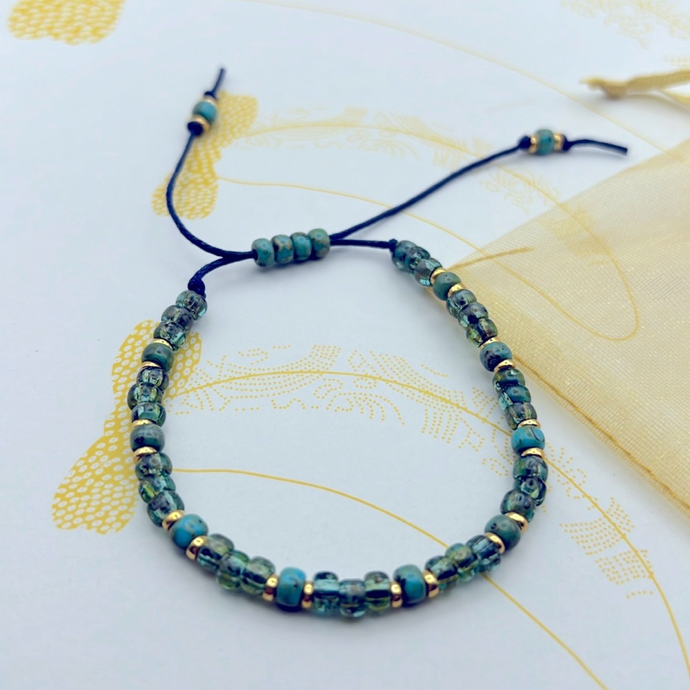 TURQUOISE PICASSO BEADED BRACELET